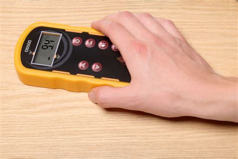 Iroko moisture meter|iroko tone wood reviews.